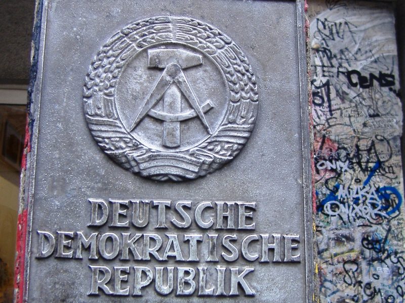 german-democratic-republic-700256_1920